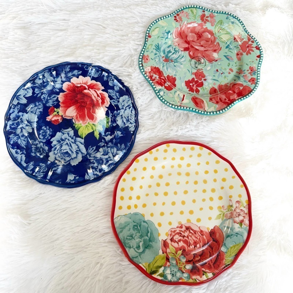 Pioneer Woman Salad Scalloped Plate Set of 3
